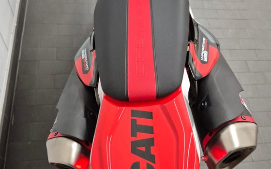 Gebrauchtmotorrad Ducati Hypermotard 698 Mono RVE - Bild 11