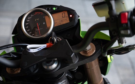 Gebrauchtmotorrad Kawasaki Z 750R - Bild 7