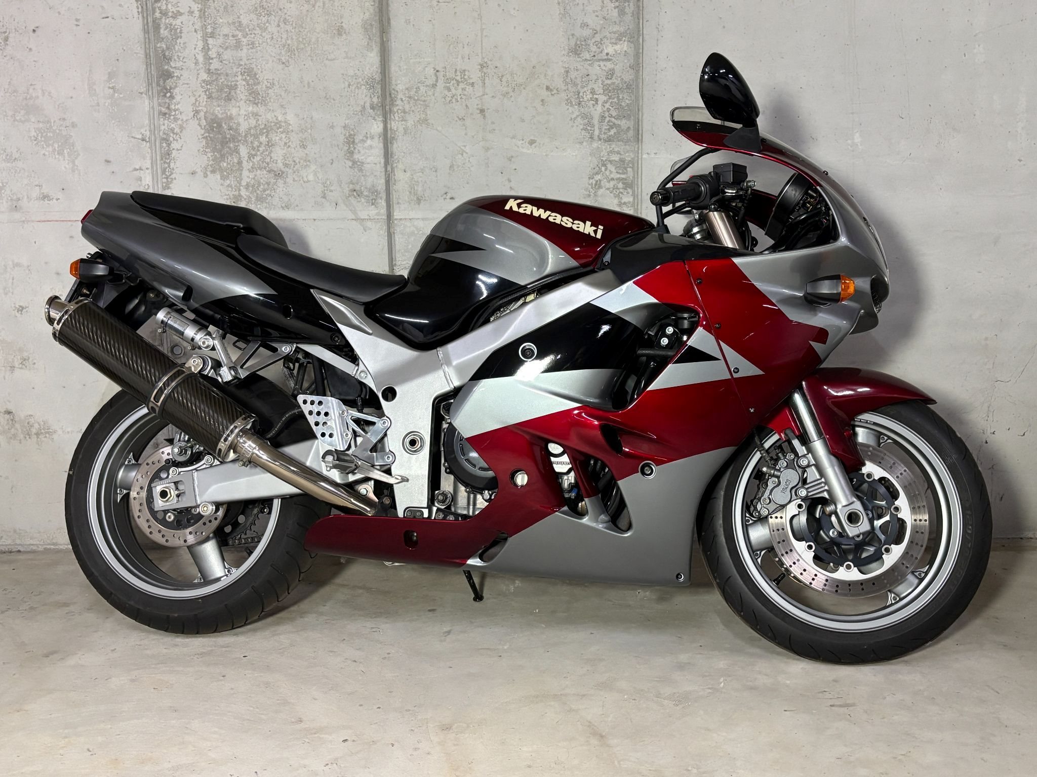 Moto d'occasion Kawasaki ZX-9R Ninja, EZ: 1997, 32 315 km, 2 800