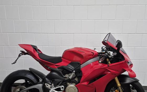 Gebrauchtmotorrad Ducati Panigale V4 S - Bild 1