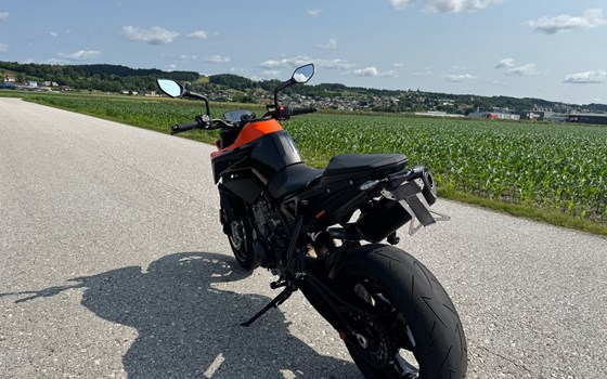 Gebrauchtmotorrad KTM 890 Duke - Bild 2
