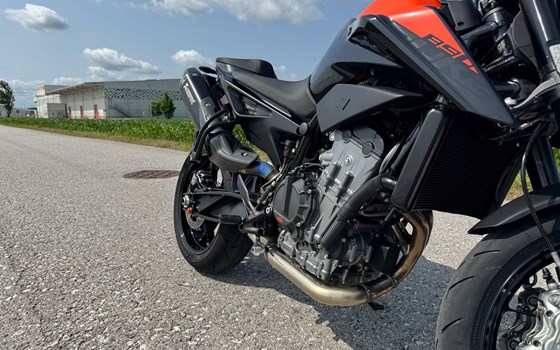 Gebrauchtmotorrad KTM 890 Duke - Bild 3