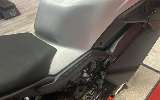 Gebrauchtmotorrad Ducati Panigale V4 R - Bild 8