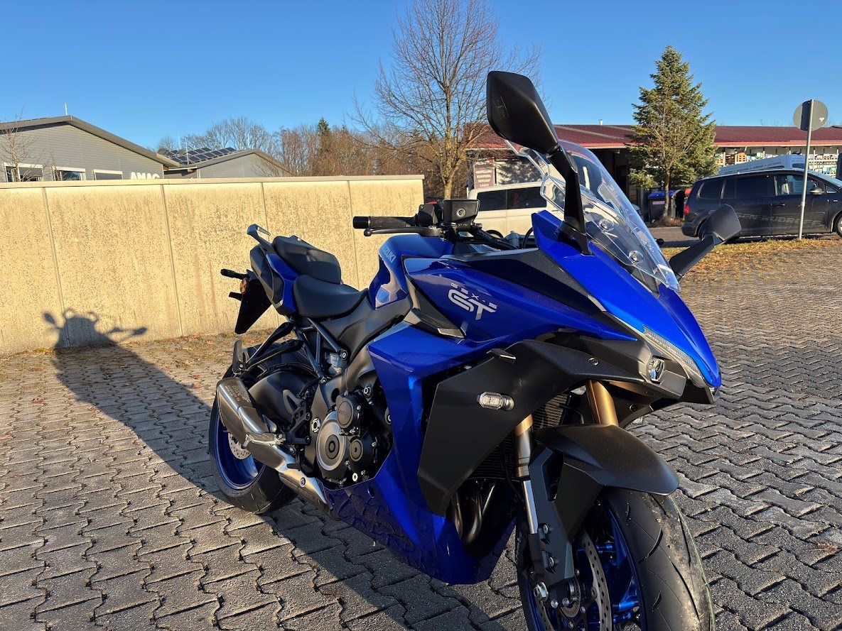 Suzuki GSX-S1000GT