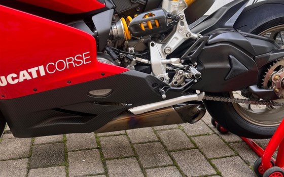 Gebrauchtmotorrad Ducati 1199 Panigale R - Bild 10