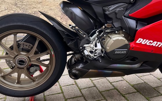 Gebrauchtmotorrad Ducati 1199 Panigale R - Bild 12