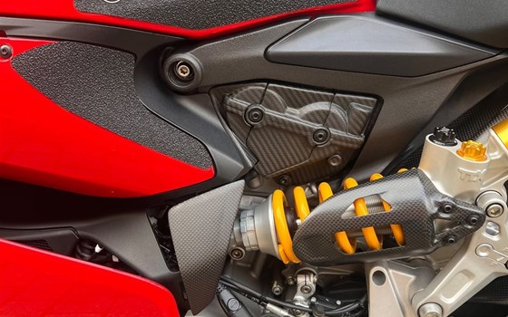 Gebrauchtmotorrad Ducati 1199 Panigale R - Bild 17