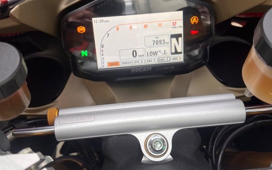 Gebrauchtmotorrad Ducati 1199 Panigale R - Bild 4