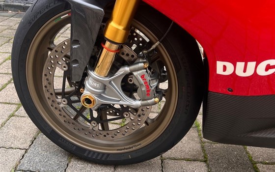 Gebrauchtmotorrad Ducati 1199 Panigale R - Bild 9