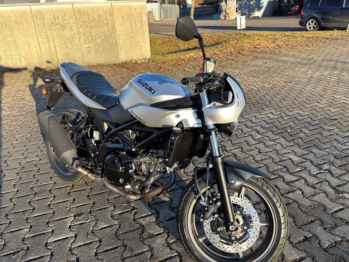 Suzuki SV650X