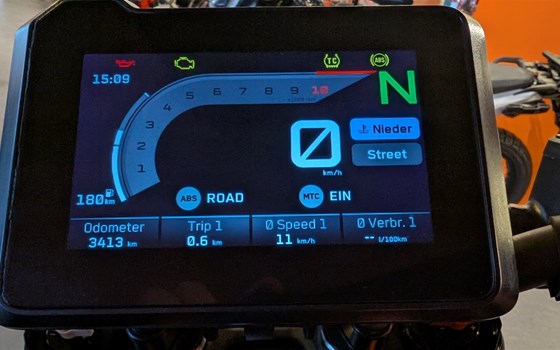 Gebrauchtmotorrad KTM 390 Duke - Bild 6