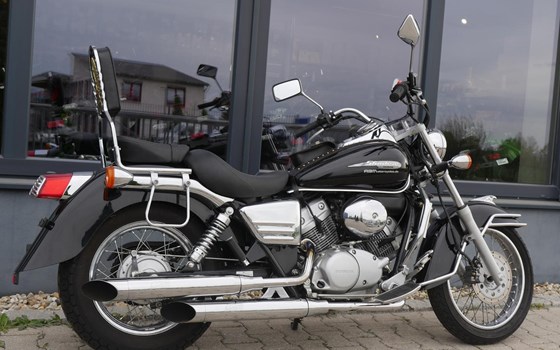 Gebrauchtmotorrad Honda VT 125 Shadow - Bild 4