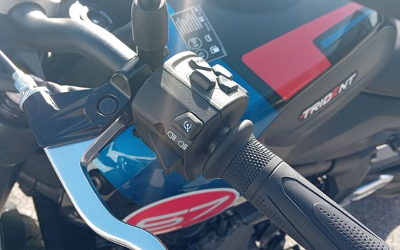 Neufahrzeug Triumph Trident 660 Triple Tribute - Bild 11