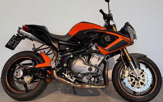 Gebrauchtmotorrad Benelli TNT 899 - Bild 6