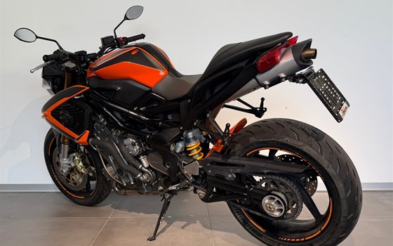 Gebrauchtmotorrad Benelli TNT 899 - Bild 7
