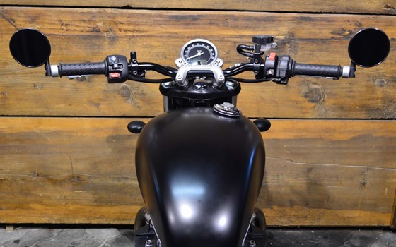 Motorrad Occasion Triumph Street Twin - Bild 3
