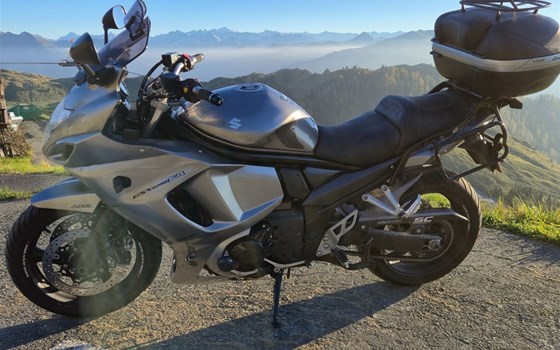 Gebrauchtmotorrad Suzuki GSX 1250 F - Bild 2