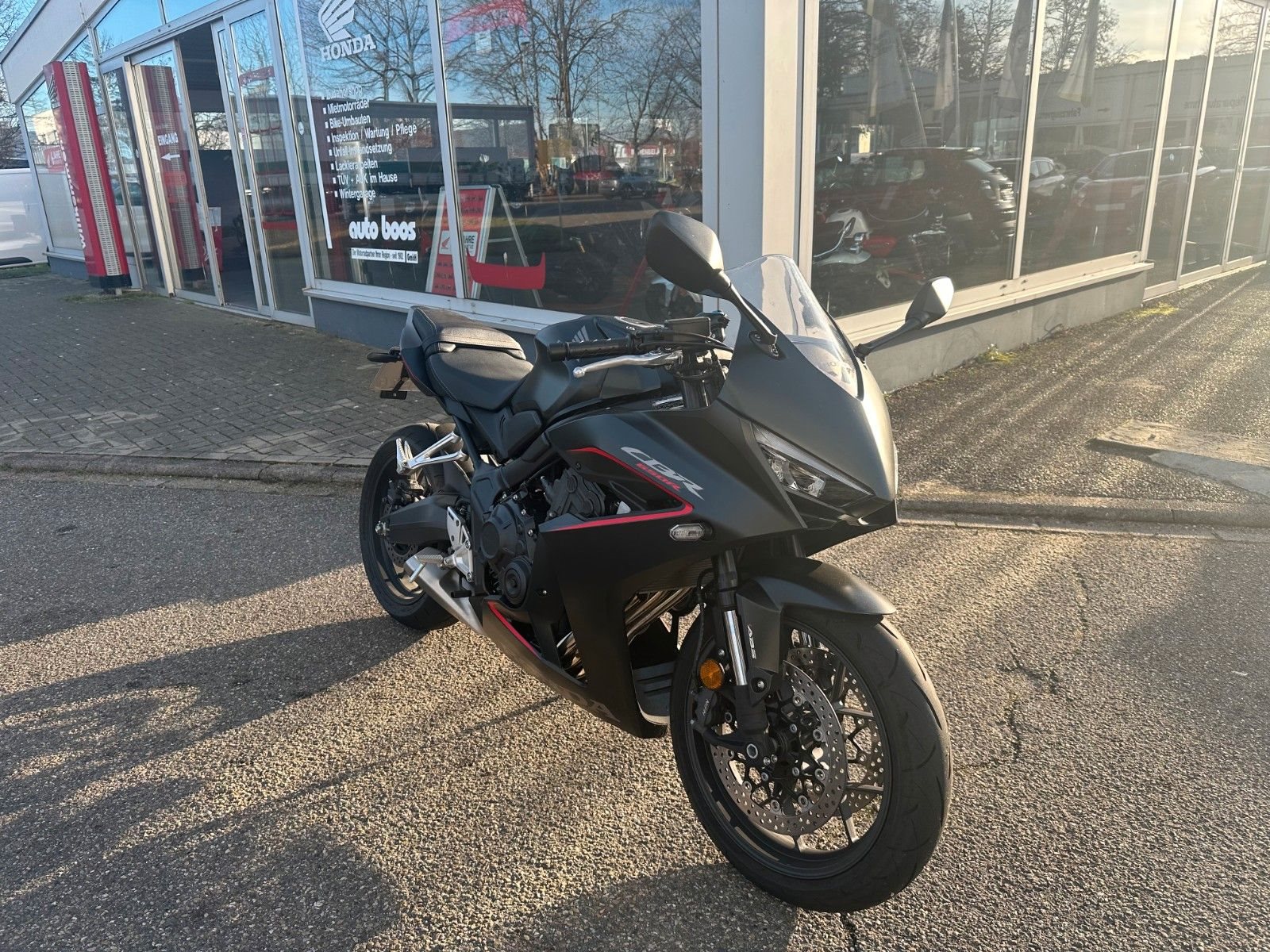 Honda CBR650R