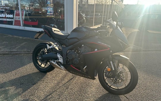 Gebrauchtmotorrad Honda CBR650R - Bild 2