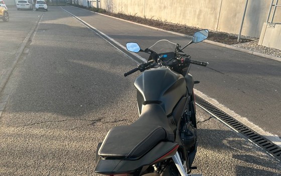 Gebrauchtmotorrad Honda CBR650R - Bild 4