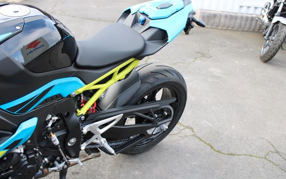 Gebrauchtmotorrad BMW S 1000 R - Bild 12