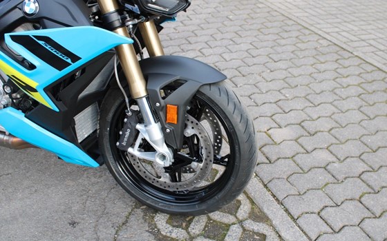 Gebrauchtmotorrad BMW S 1000 R - Bild 9