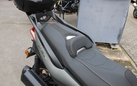 Gebrauchtmotorrad Yamaha XMAX 300 Tech MAX - Bild 7