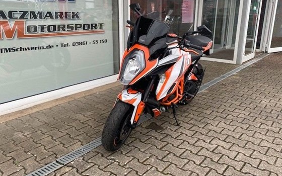 Gebrauchtmotorrad KTM 1290 Super Duke GT - Bild 3