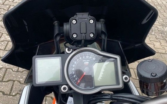 Gebrauchtmotorrad KTM 1290 Super Duke GT - Bild 8