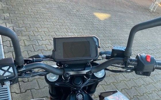 Gebrauchtmotorrad KTM 125 Duke - Bild 11