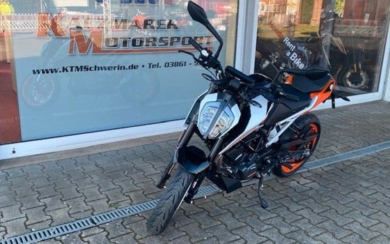 Gebrauchtmotorrad KTM 125 Duke - Bild 4
