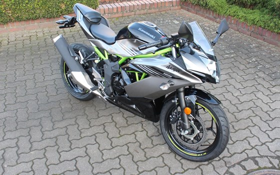 Neufahrzeug Kawasaki Ninja 125 - Bild 14