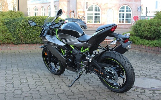 Neufahrzeug Kawasaki Ninja 125 - Bild 6