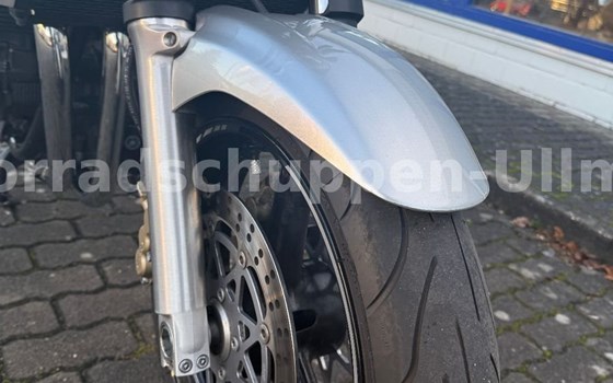 Gebrauchtmotorrad Suzuki GSX 1400 - Bild 11