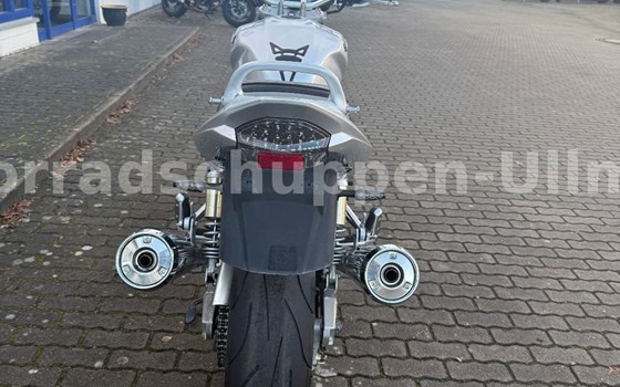 Gebrauchtmotorrad Suzuki GSX 1400 - Bild 3