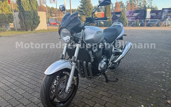 Gebrauchtmotorrad Suzuki GSX 1400 - Bild 6
