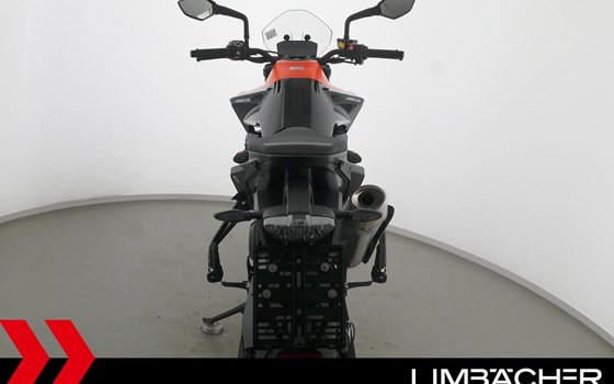 Gebrauchtmotorrad KTM 890 Duke - Bild 17