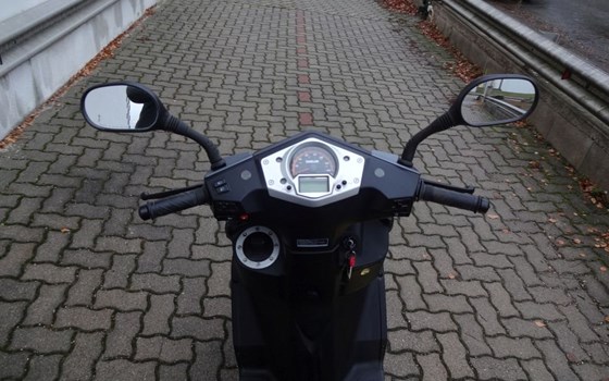 Gebrauchtmotorrad Daelim Otello 125 - Bild 7