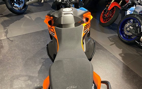 Gebrauchtmotorrad KTM 890 Adventure - Bild 7