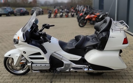 Gebrauchtmotorrad Honda GL 1800 Goldwing - Bild 4