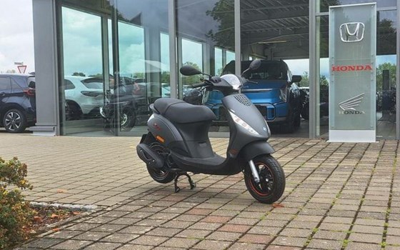 Gebrauchtmotorrad Piaggio ZIP 50 - Bild 1