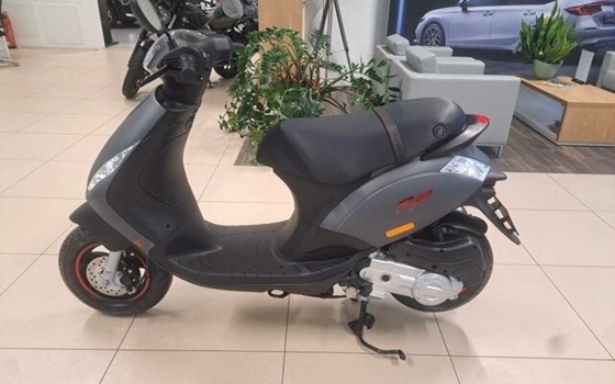 Gebrauchtmotorrad Piaggio ZIP 50 - Bild 6