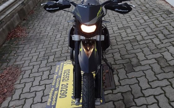 Gebrauchtmotorrad Rieju MRT 50 Trophy - Bild 4