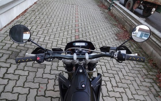 Gebrauchtmotorrad Rieju MRT 50 Trophy - Bild 7