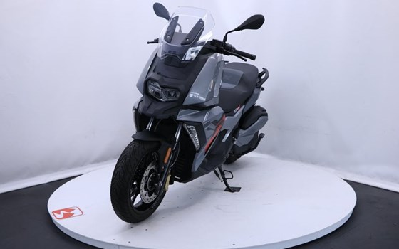 Gebrauchtmotorrad BMW C 400 X - Bild 3