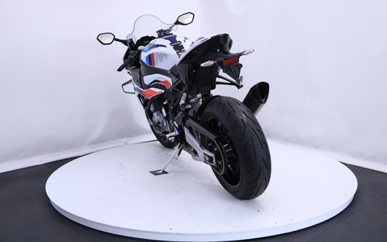 Gebrauchtmotorrad BMW M 1000 RR - Bild 5