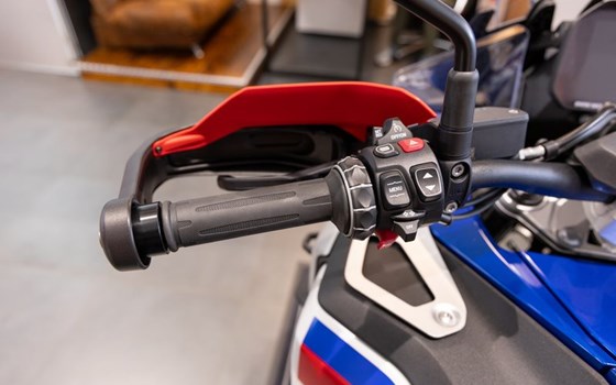 Gebrauchtmotorrad BMW R 1300 GS Adventure - Bild 6