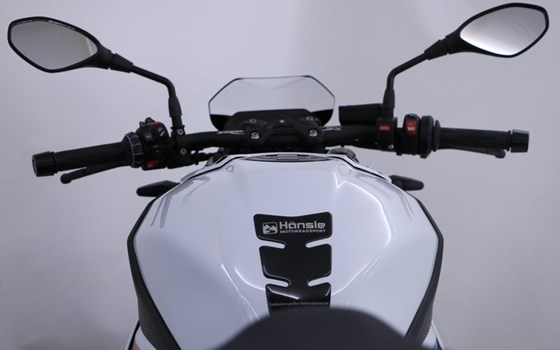 Gebrauchtmotorrad BMW S 1000 R - Bild 12