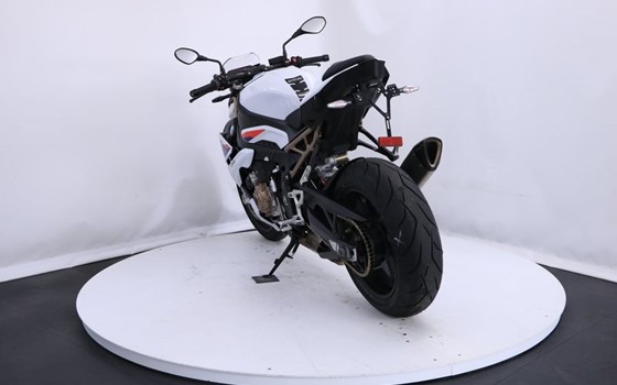 Gebrauchtmotorrad BMW S 1000 R - Bild 5