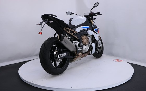 Gebrauchtmotorrad BMW S 1000 R - Bild 6